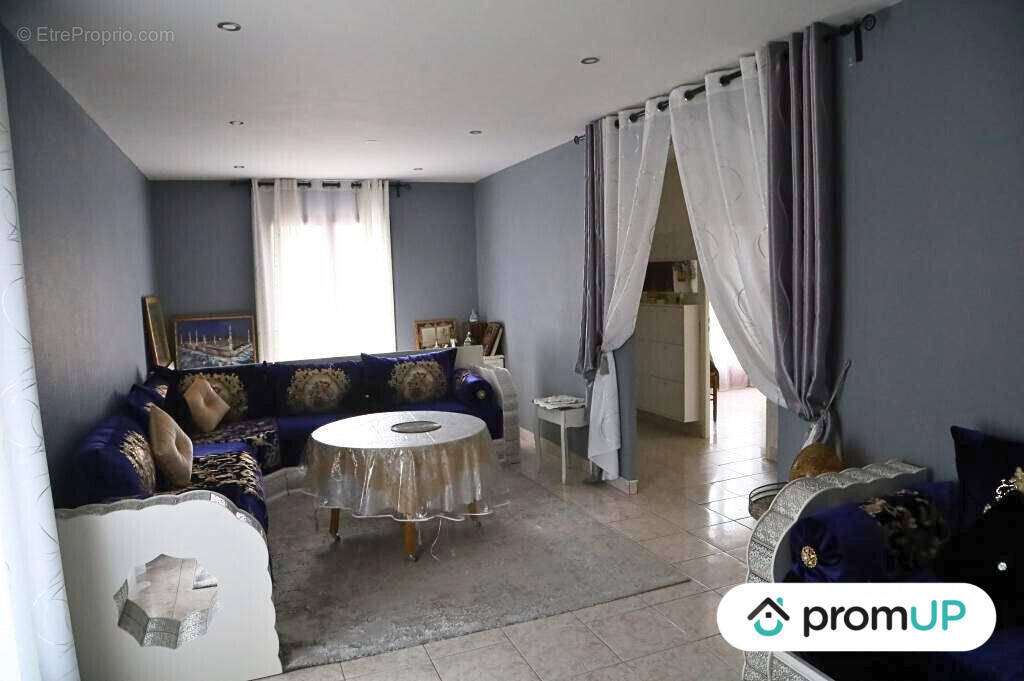 Maison à TOURNON-SUR-RHONE