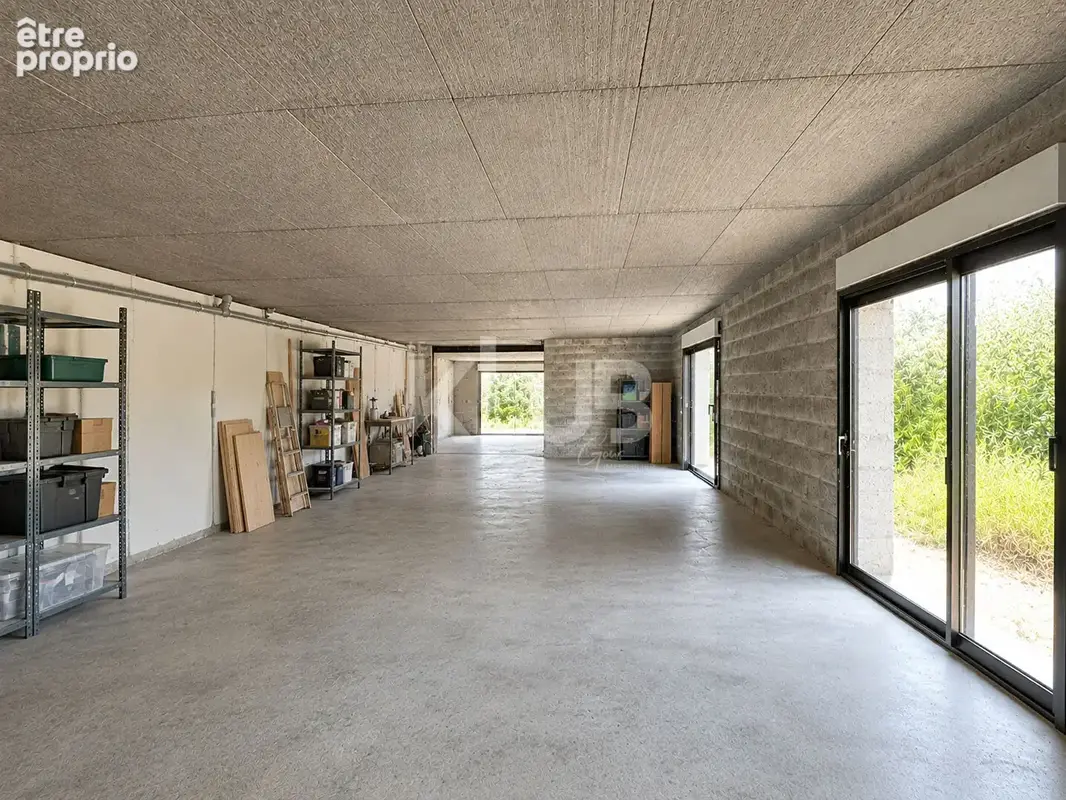 Villa récente 135 m² + garage 132 m²  Terrain 2290 m²   Venaco - photo 18