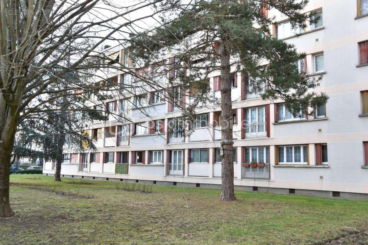 Nouveau neuilly sur marne appartement 4 pieces - photo 9