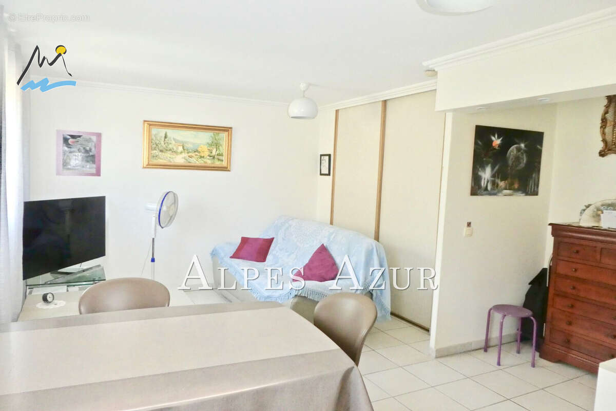 Appartement à CAGNES-SUR-MER