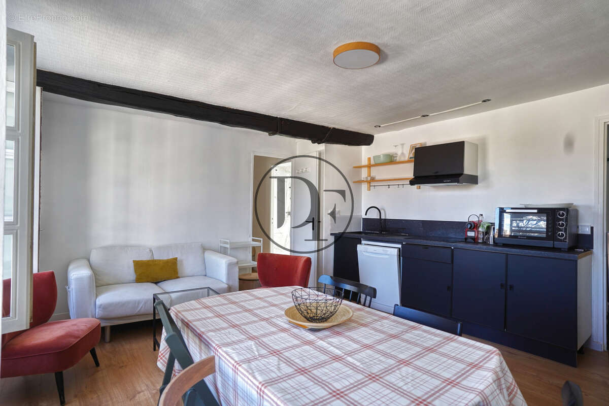Appartement à FONTAINEBLEAU