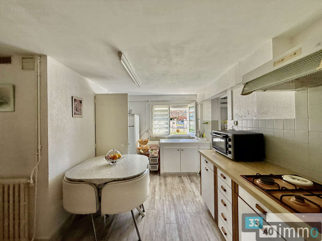 Maison 110 m2 4 chambres a salles - photo 9