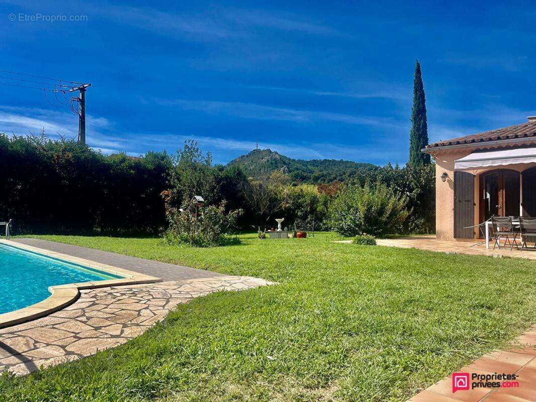 Maison à CHATEAU-ARNOUX-SAINT-AUBAN