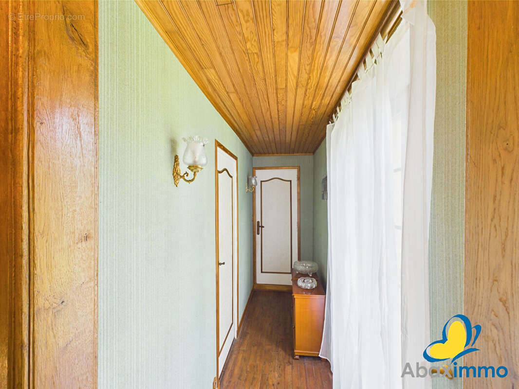 Maison à BRETTEVILLE-SUR-LAIZE