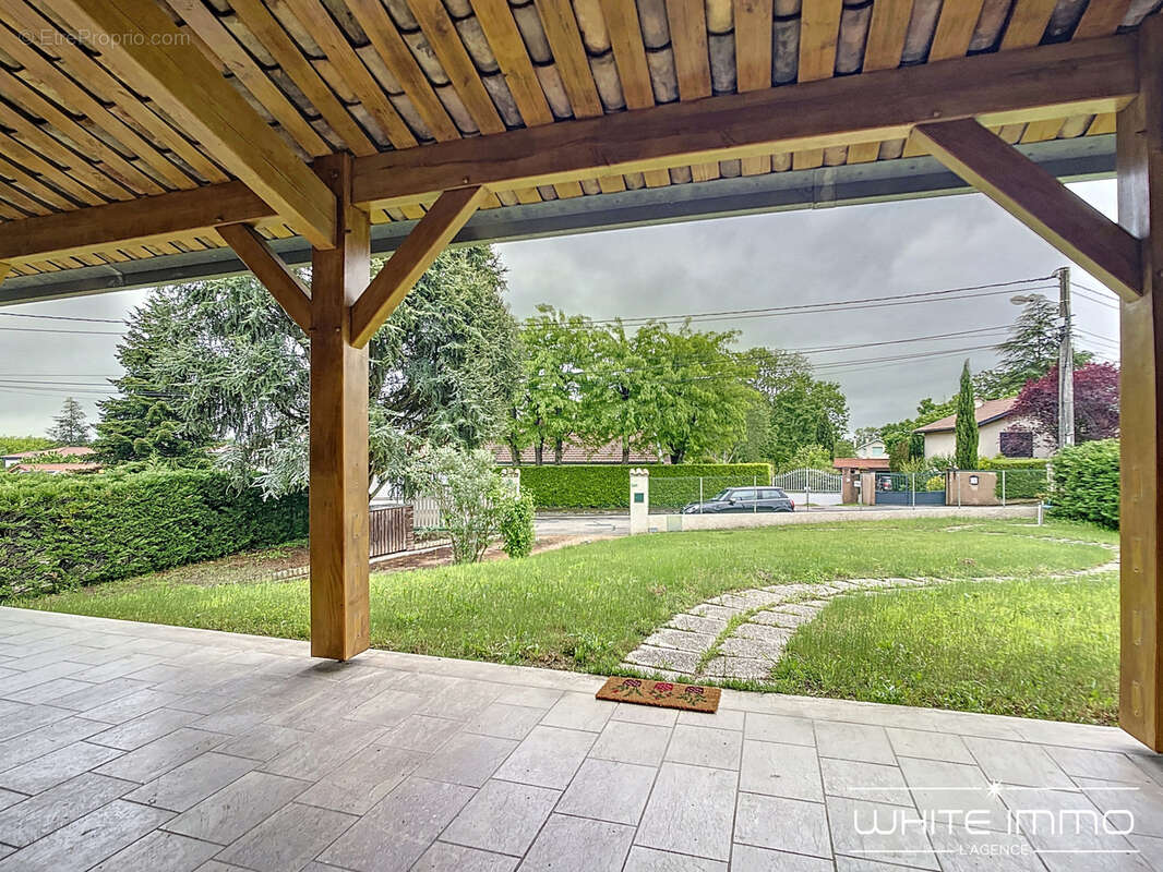 Maison à FRANCHEVILLE