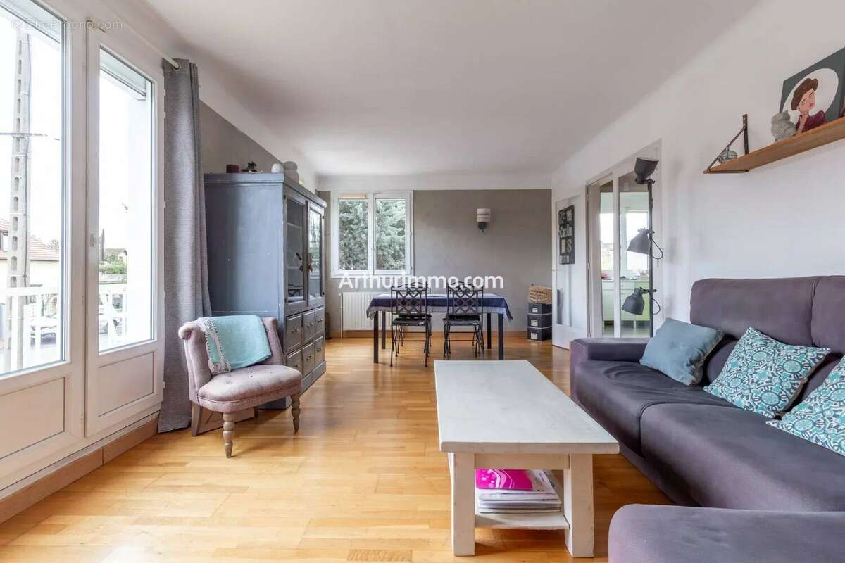 Maison à SUCY-EN-BRIE