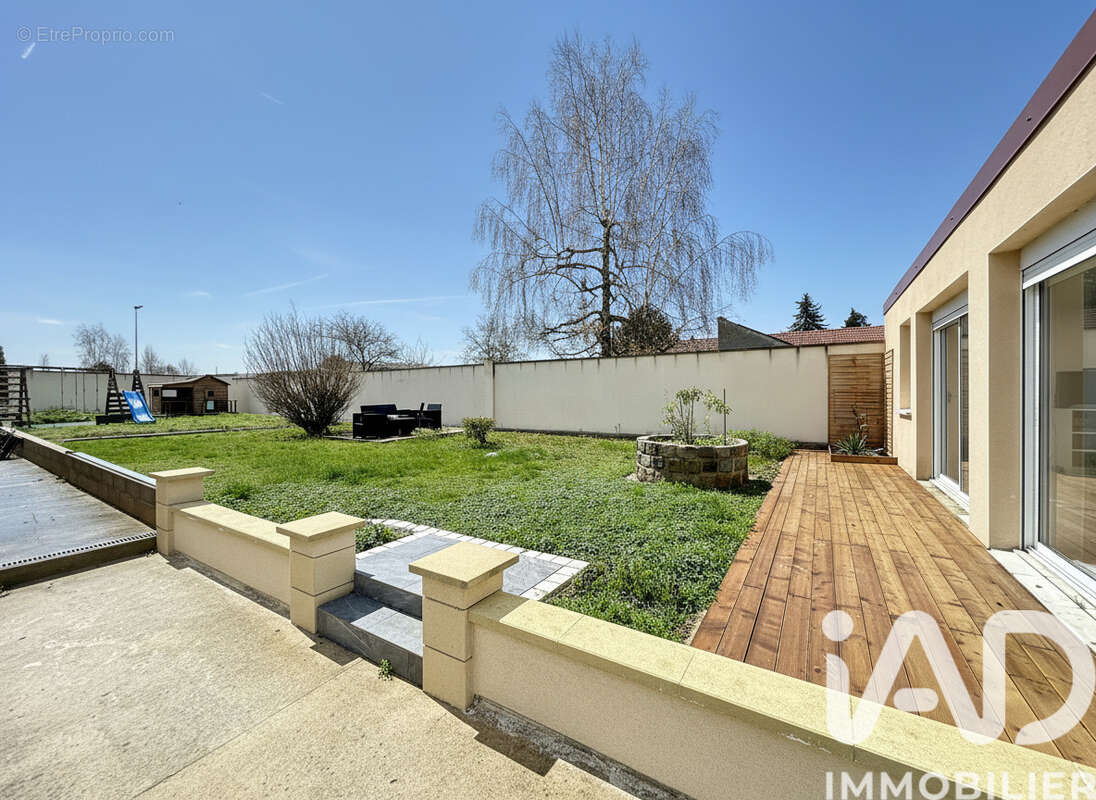 Photo 3 - Maison à CROUY