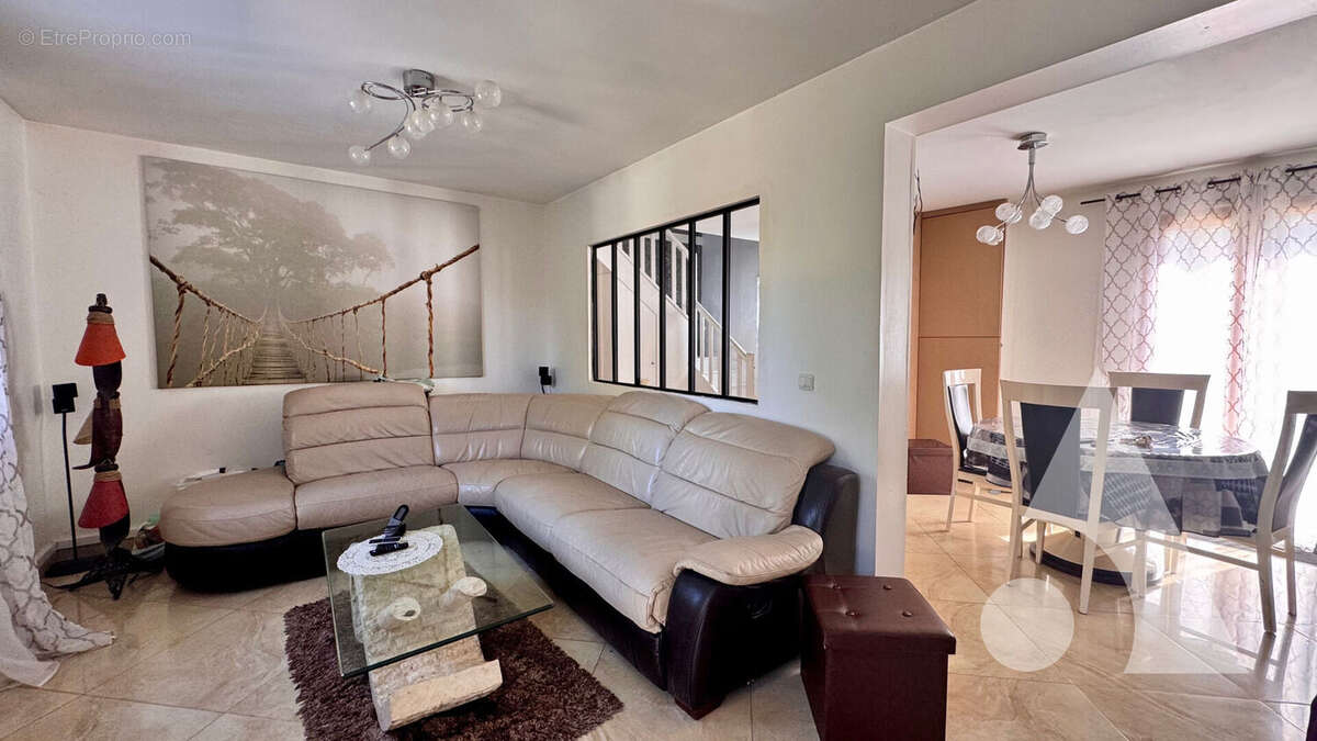 Maison à VILLERS-COTTERETS