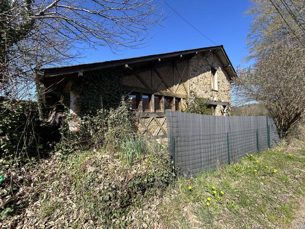 Maison à NAVES