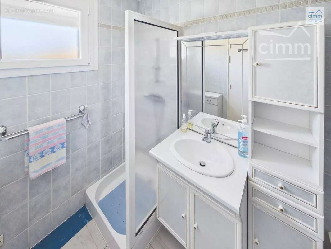 Maison à BOURG-DES-COMPTES