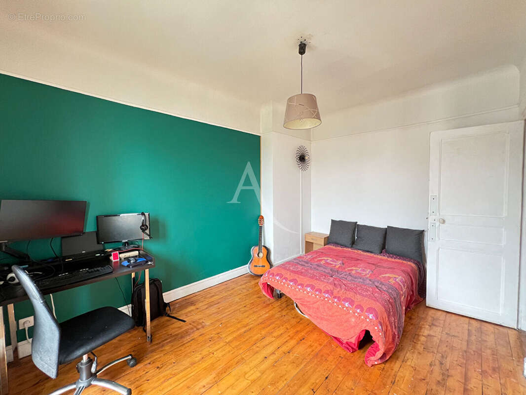 Maison à LE BLANC-MESNIL