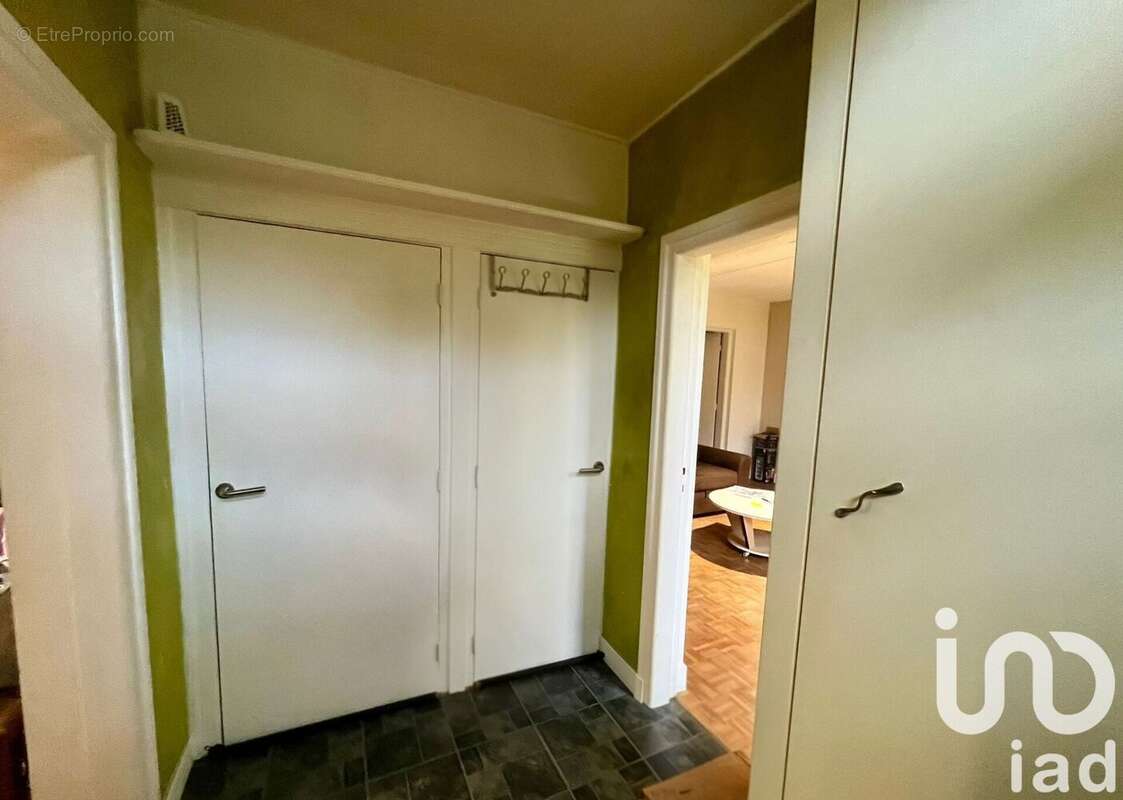 Photo 8 - Maison à NEUVILLE-SUR-VANNES