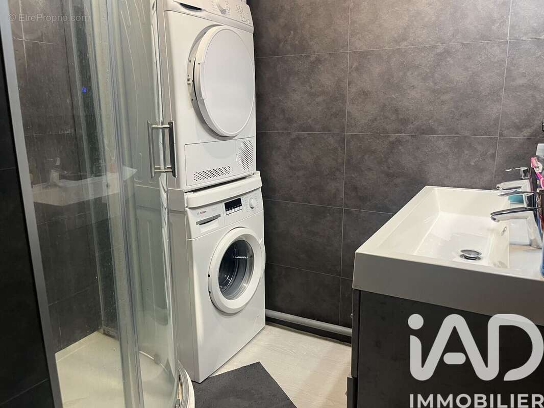 Appartement 40 m² à Craponne  - photo 7