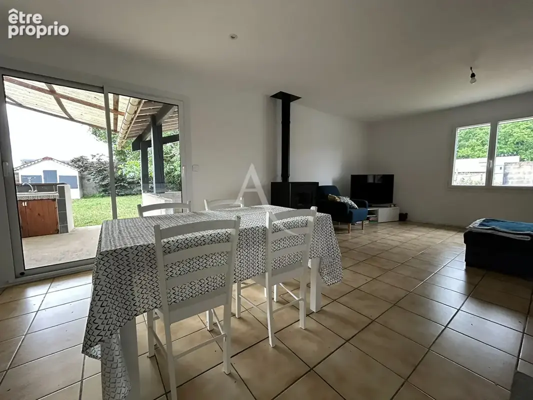 Maison Parempuyre - photo 4