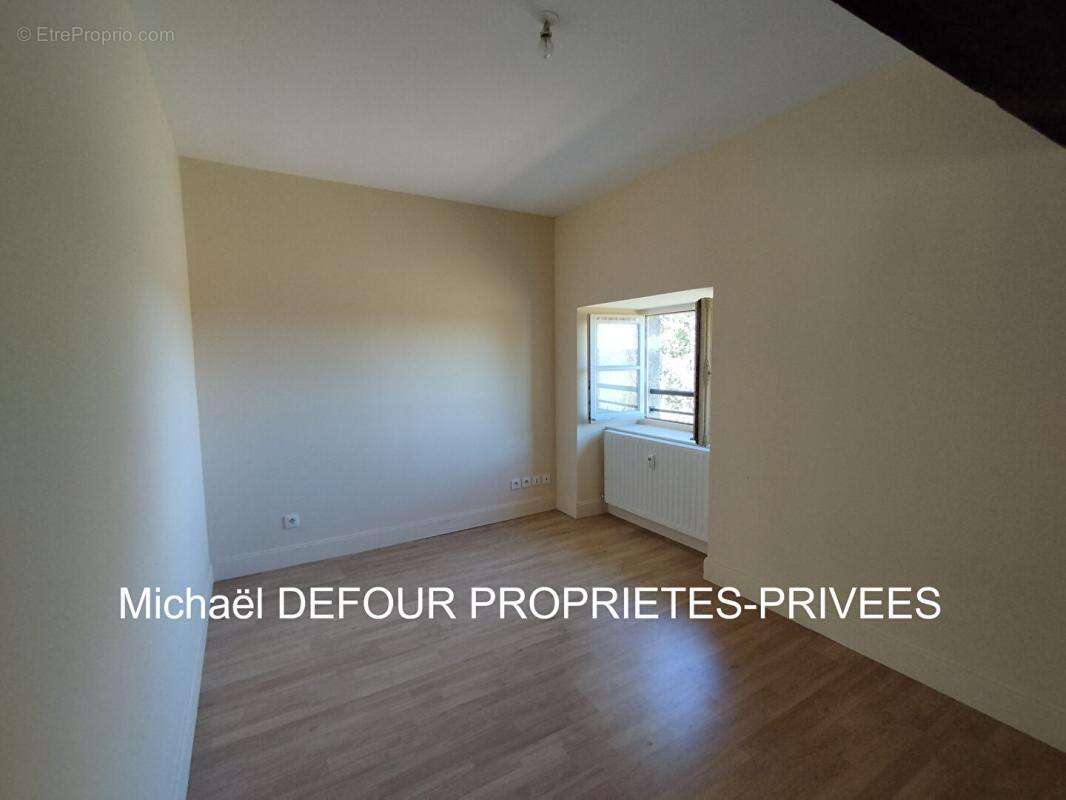 Appartement à SAINT-MAURICE-DE-LIGNON