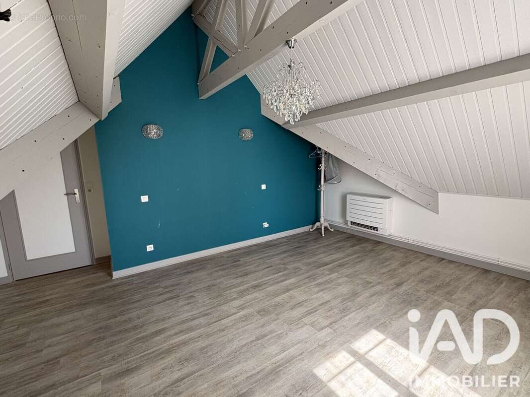 Maison 191 m² à Simard  - photo 3