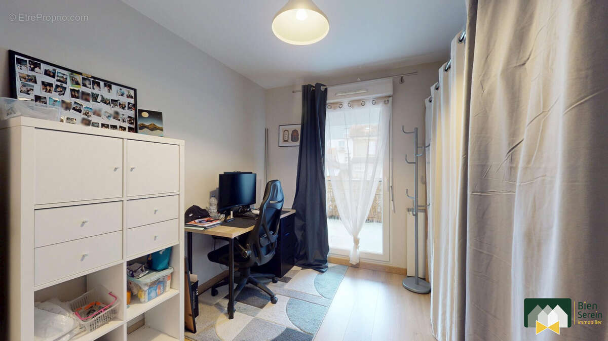 Appartement à MAINVILLIERS