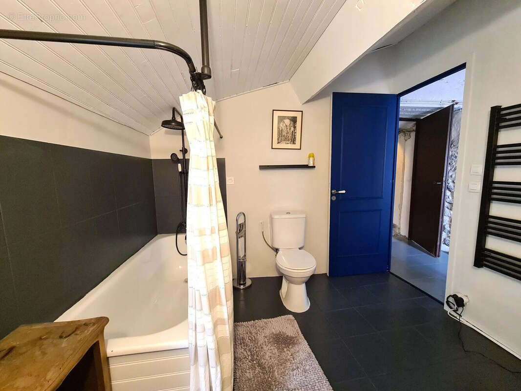 Maison 135 m² à Pouzolles  - photo 9
