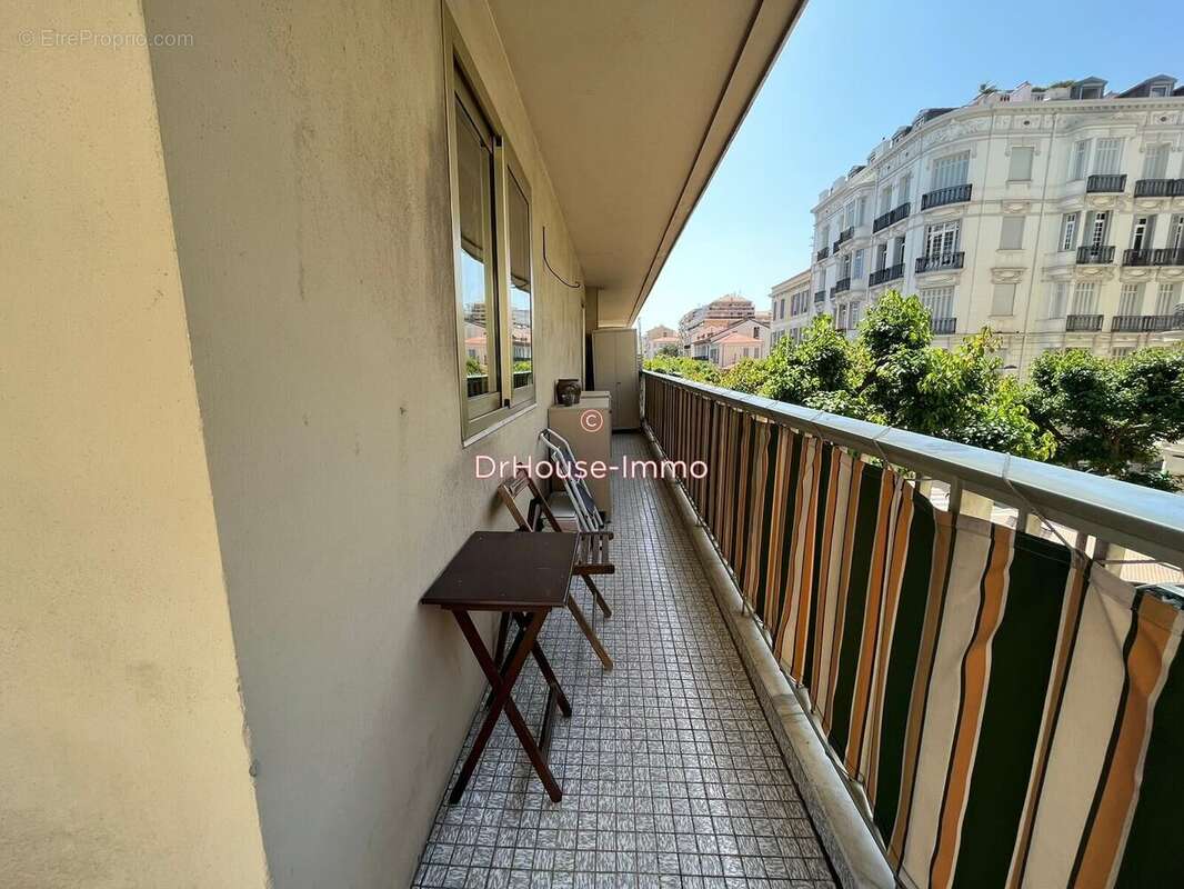 Appartement 50 m² à Menton  - photo 17
