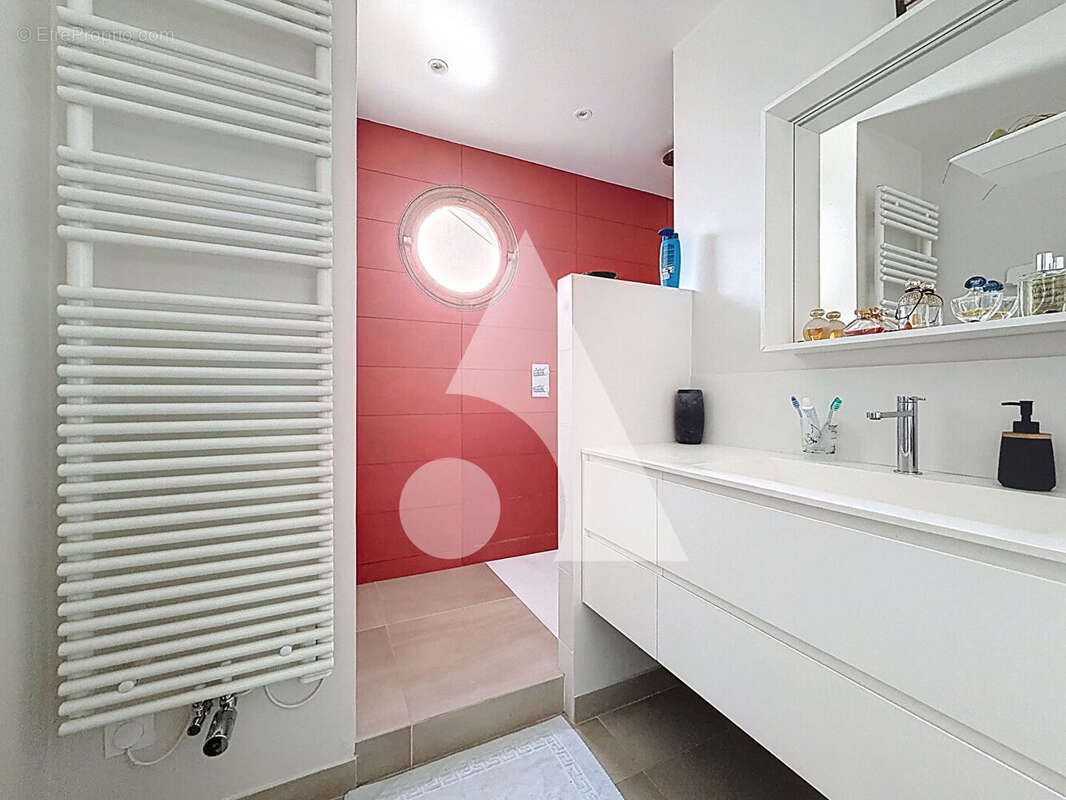 Appartement à RUEIL-MALMAISON