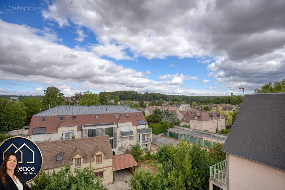 Appartement à EPERNON