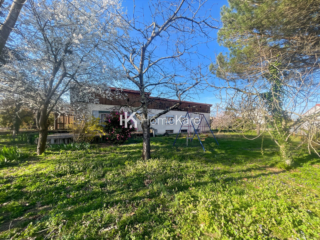 Maison à SAINT-JEAN-DU-FALGA