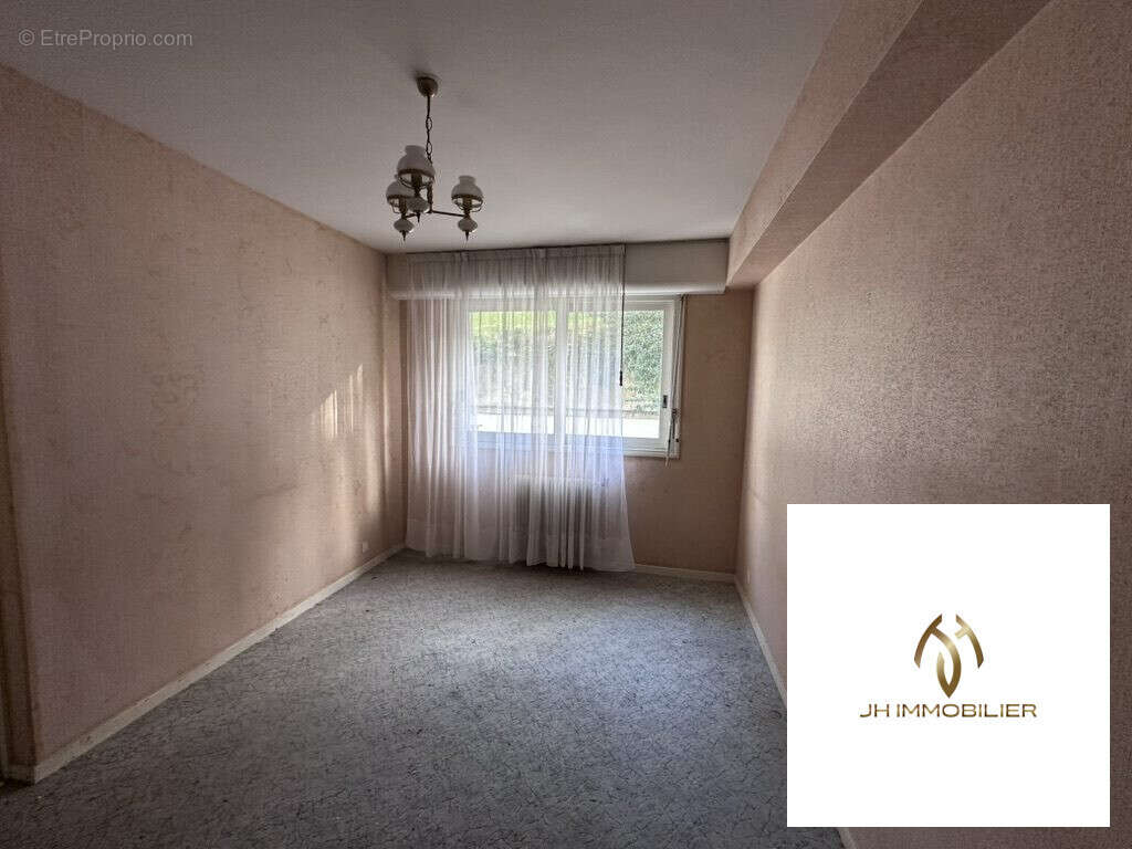 Appartement 107 m² à Saint-Jean-De-Luz  - photo 4