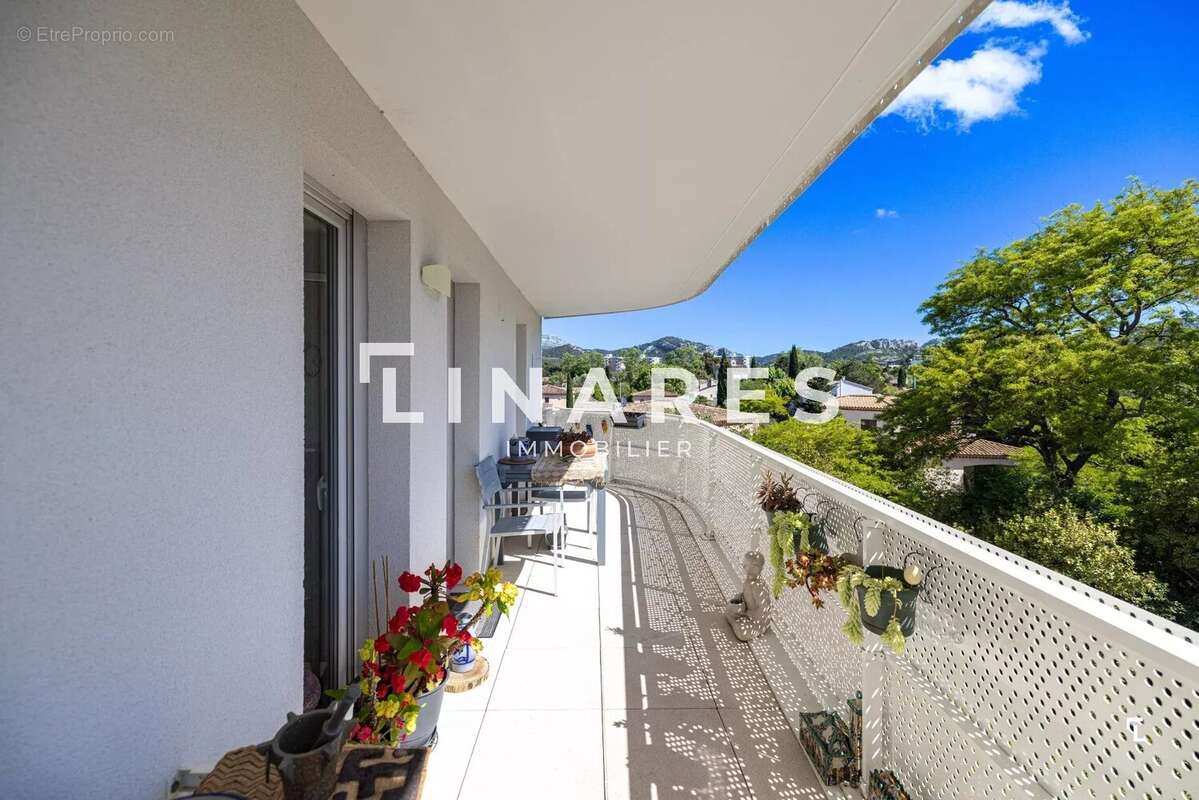 Appartement à MARSEILLE-9E