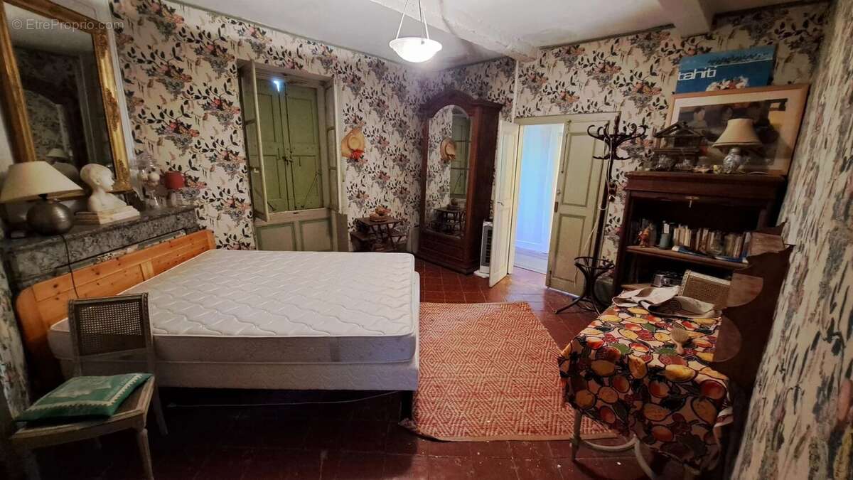 Maison à LABOUTARIE