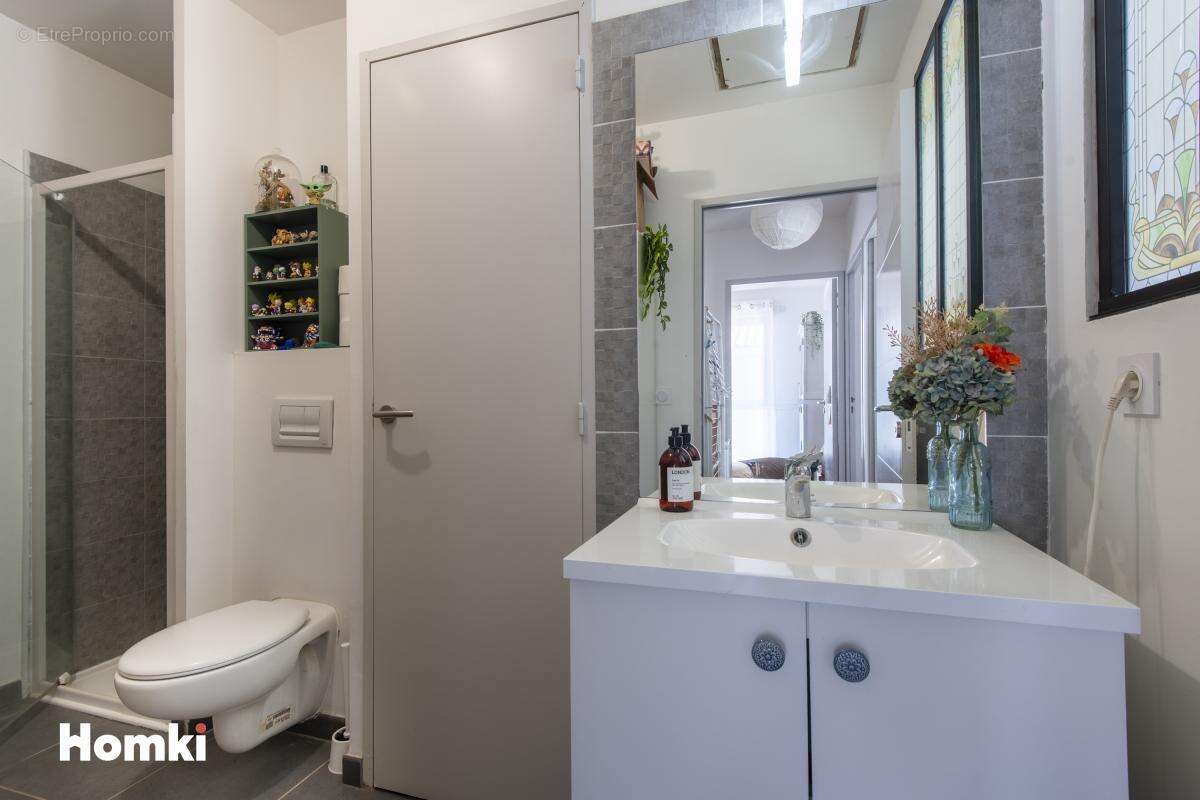 Appartement à LANCON-PROVENCE