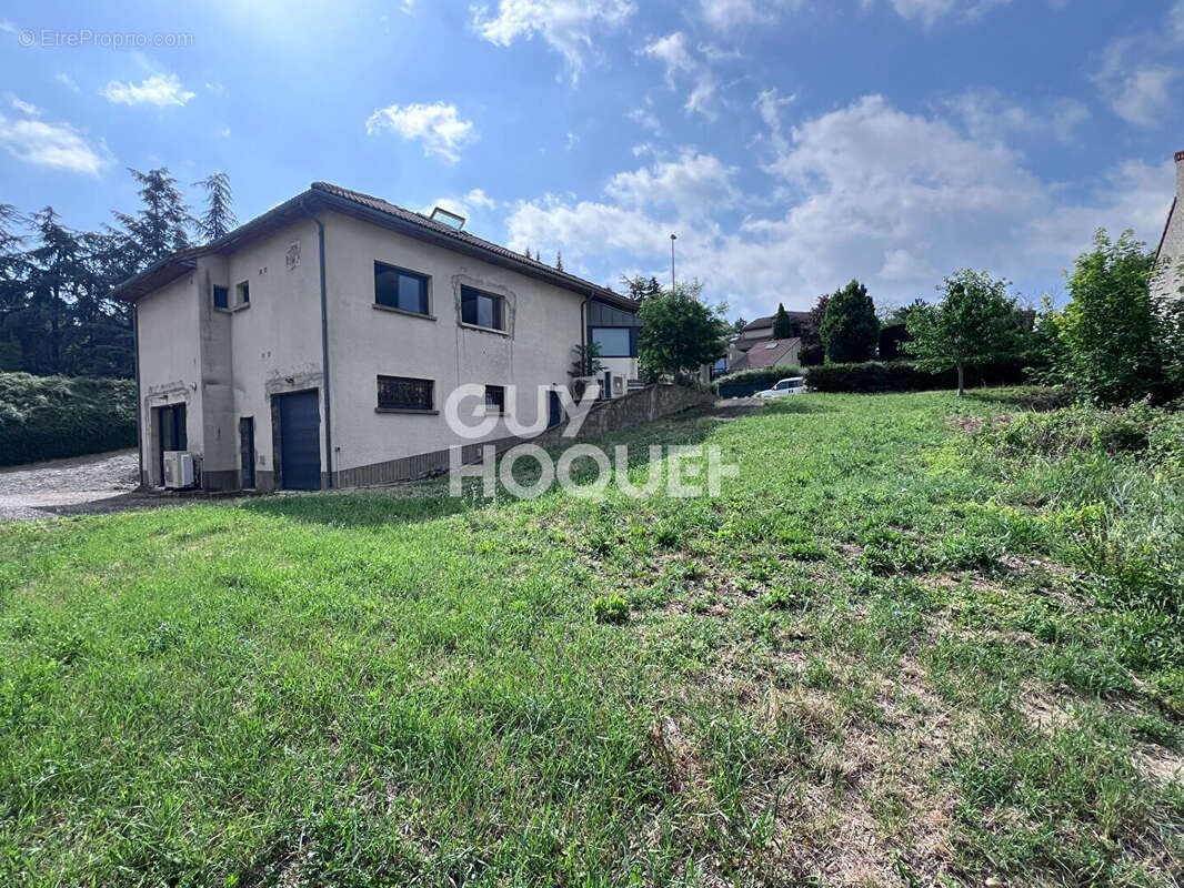 Terrain à CLERMONT-FERRAND