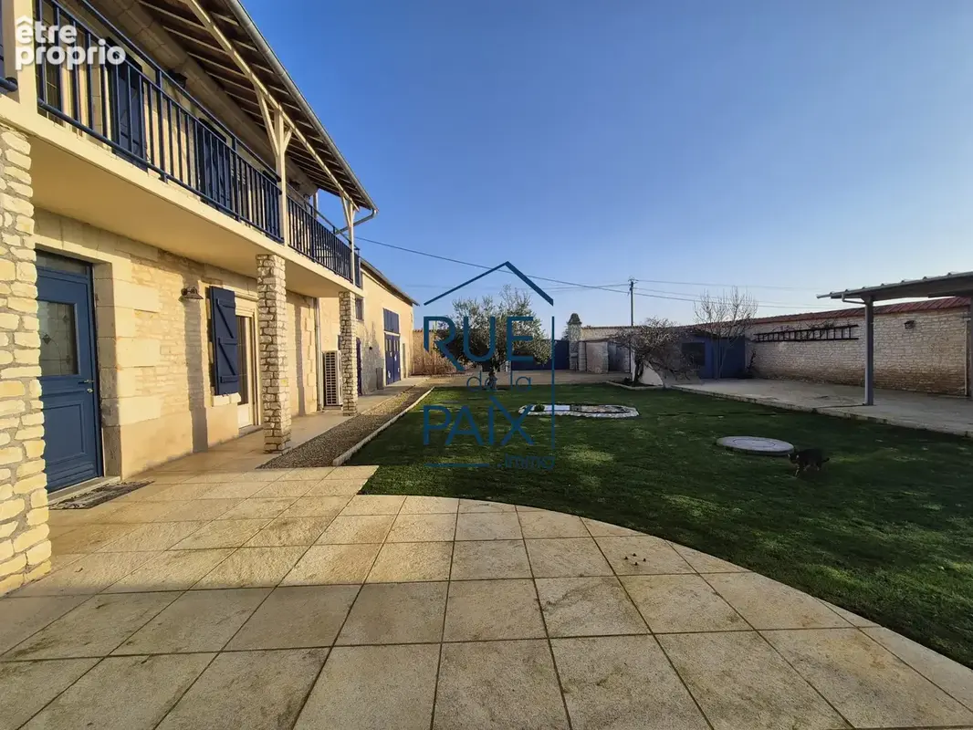 Maison 9 pièces 222 m² à vendre à Ceaux-En-Loudun (86200) - photo 4