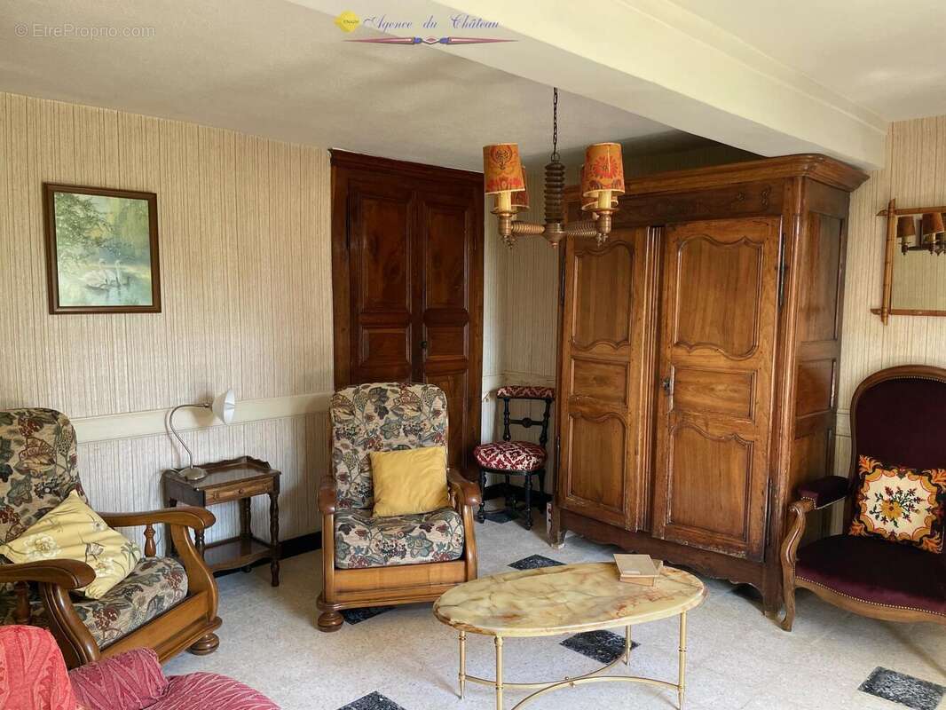 n°11 - Maison à SAINT-NIZIER-SOUS-CHARLIEU