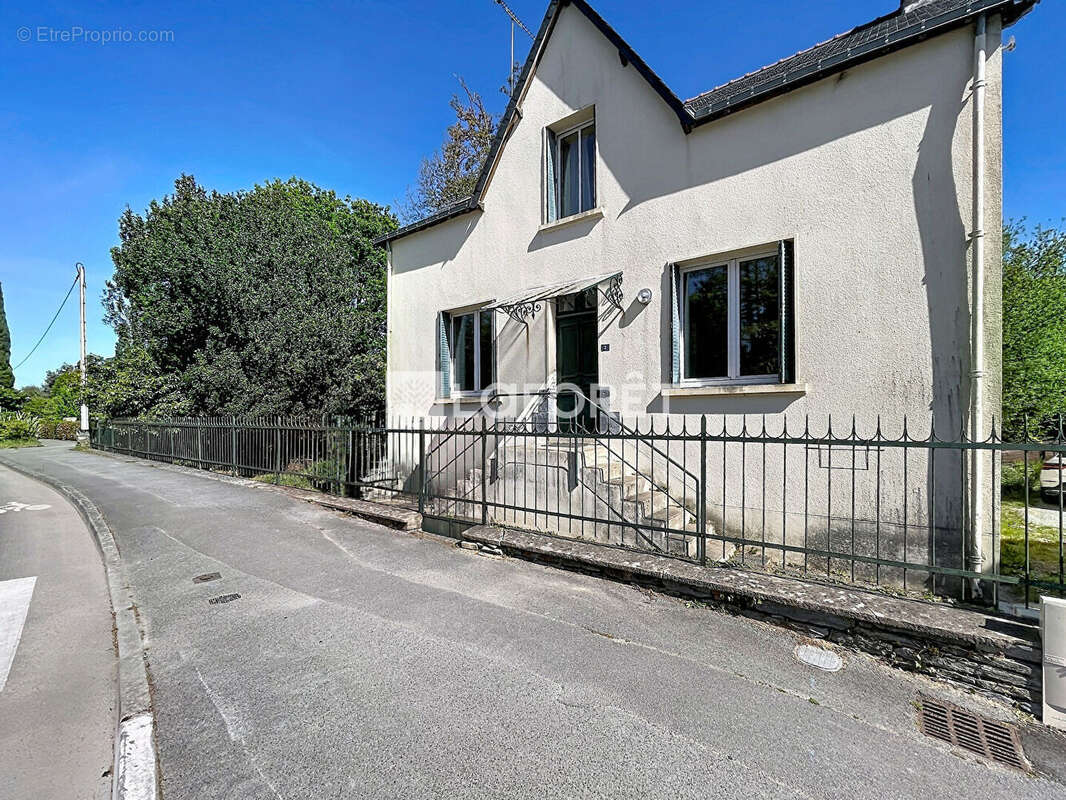 Maison à LA GACILLY
