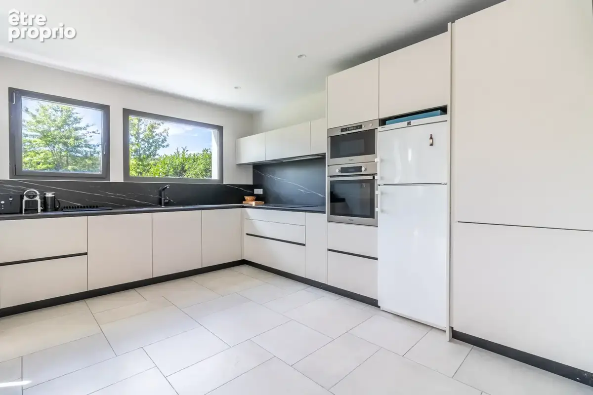 AHETZE - Maison contemporaine 120 m2 - 4 chambres - Vue campagne - Exposition Sud - photo 7
