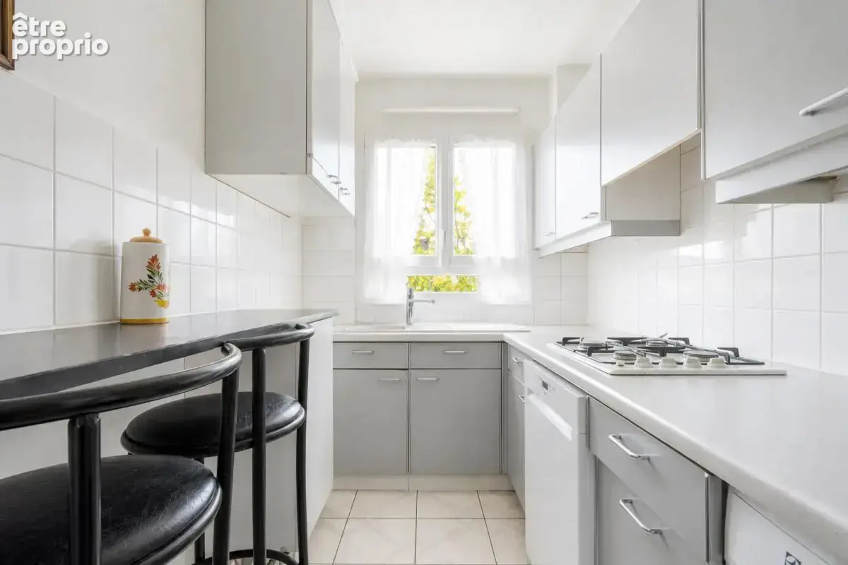 Appartement de 3 pièces de 81 m² situé à Paris - photo 7