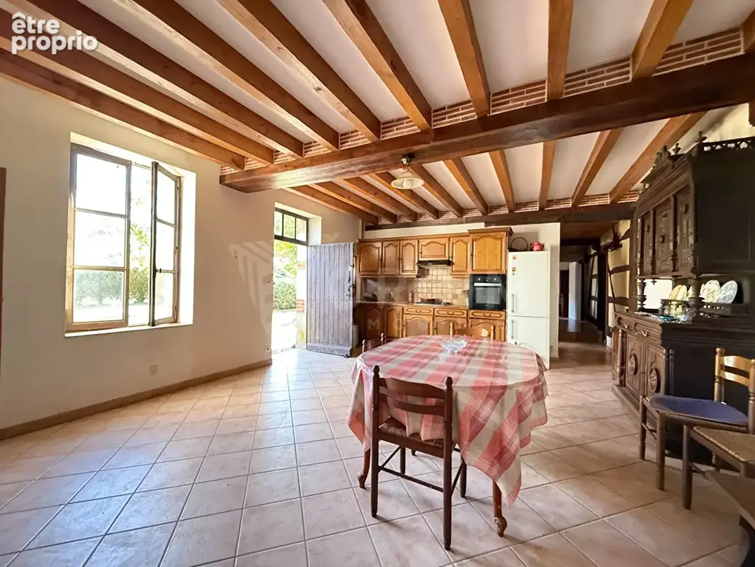 Charmante longère à Pierrefitte-es-Bois 4 pièces 97 m² terrain 428 m² - photo 3
