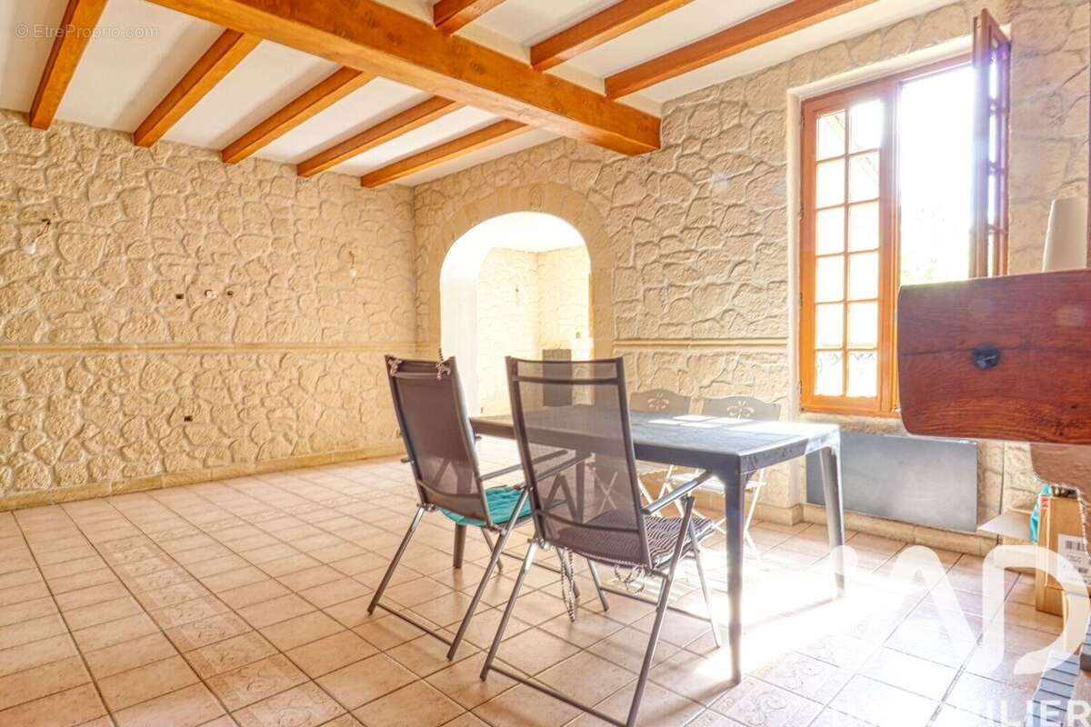 Photo 5 - Maison à VILLIERS-LE-BEL