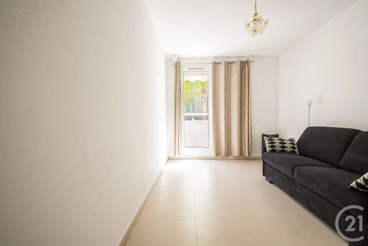 Appartement à BEAULIEU-SUR-MER