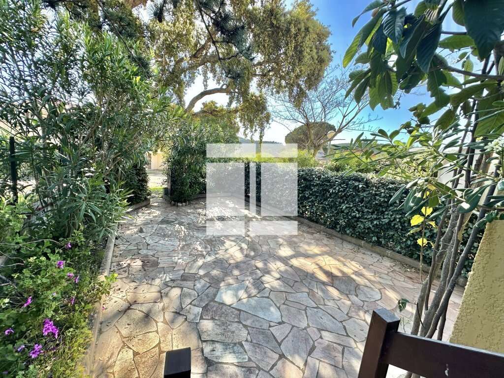 Appartement à SARI-SOLENZARA