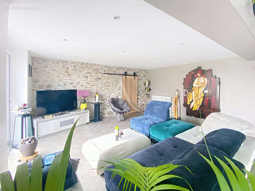 Maison à LA MEIGNANNE