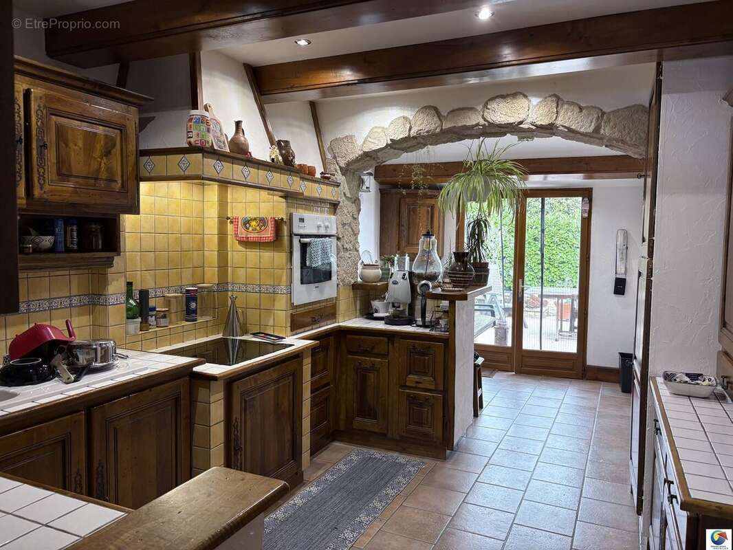 Maison à LA VERPILLIERE