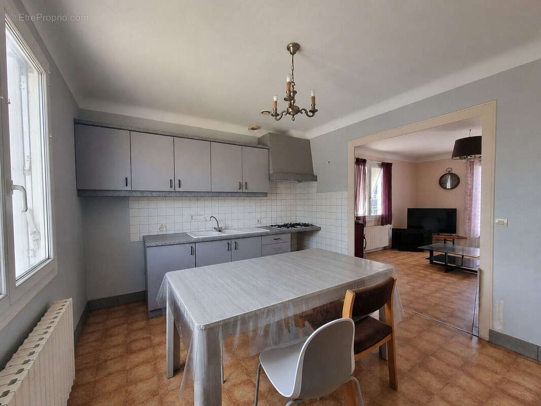 Maison 116 m² à Niort  - photo 3