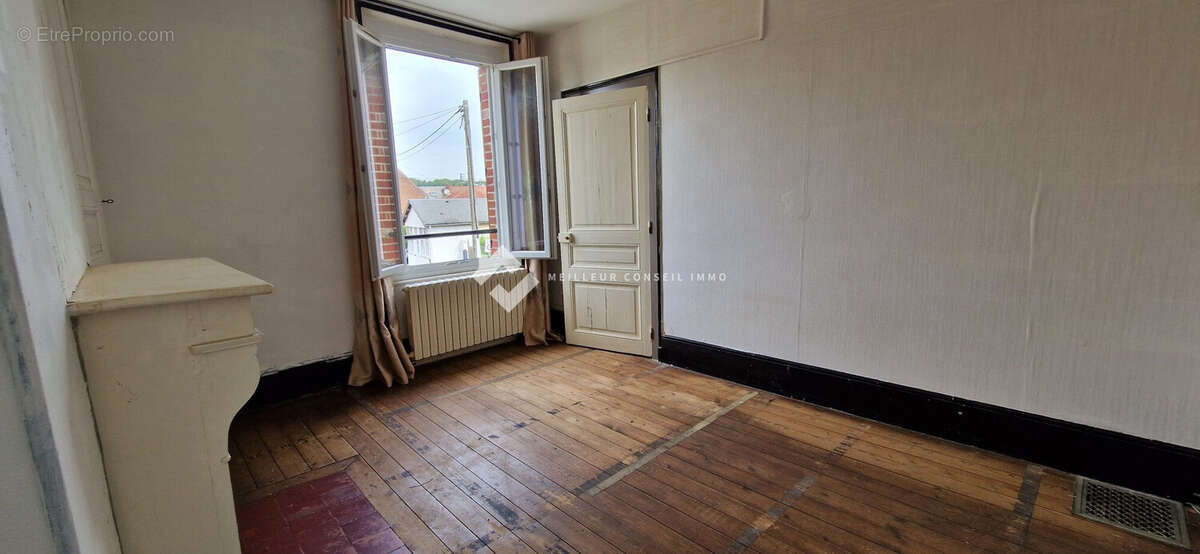 Maison à SAINT-JUST-EN-CHAUSSEE
