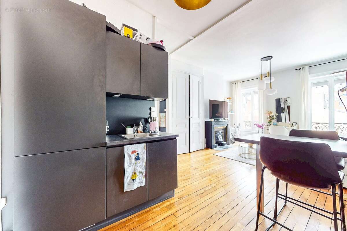 Appartement à LYON-6E