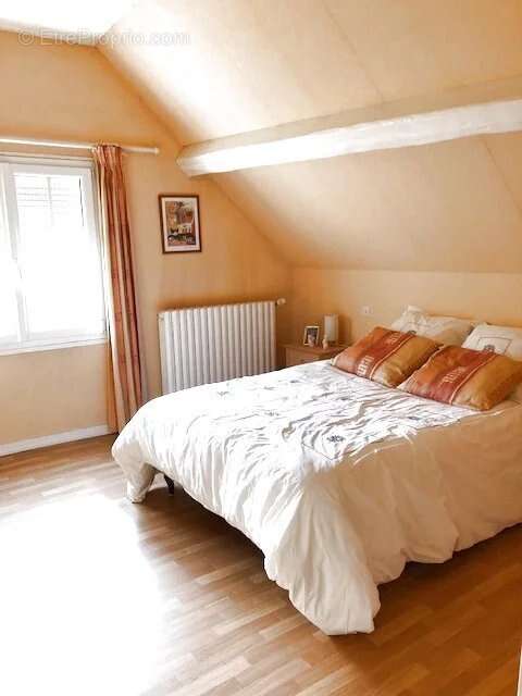 Appartement à PLOISY