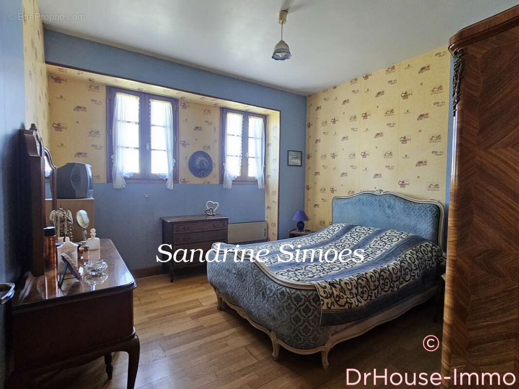 Maison à MAUPREVOIR