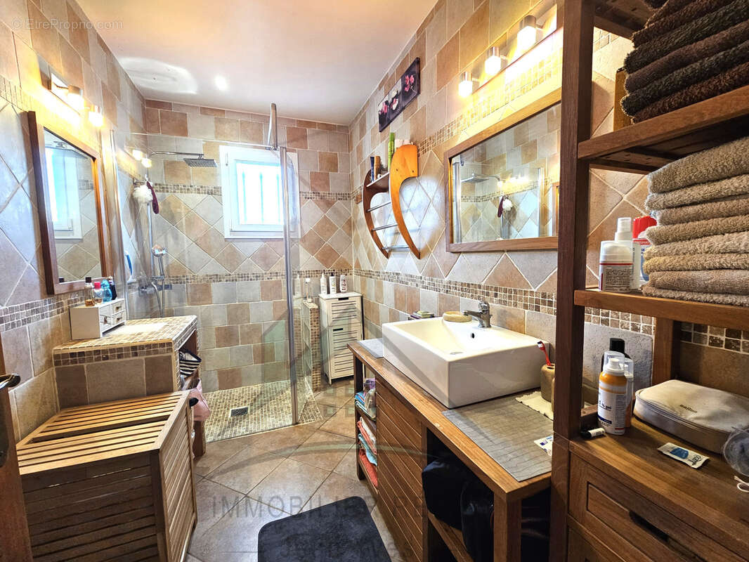 Maison à PORT-DE-BOUC