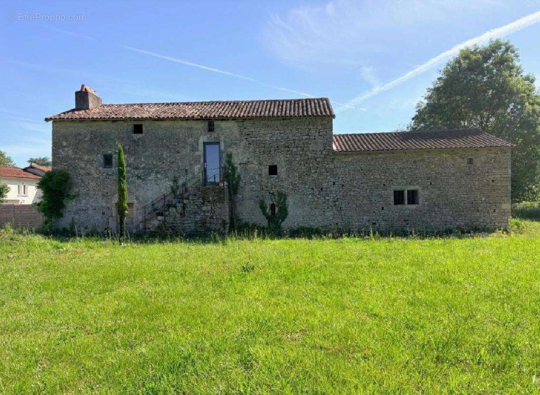 Maison à CIVRAY