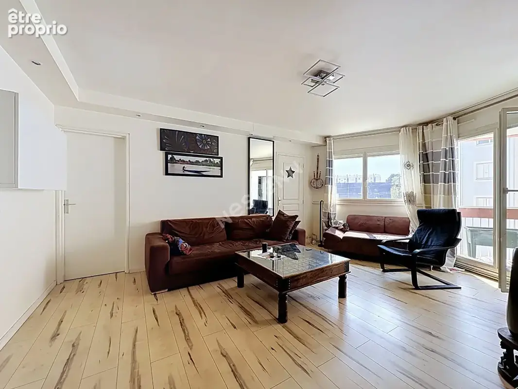 Appartement à REZE